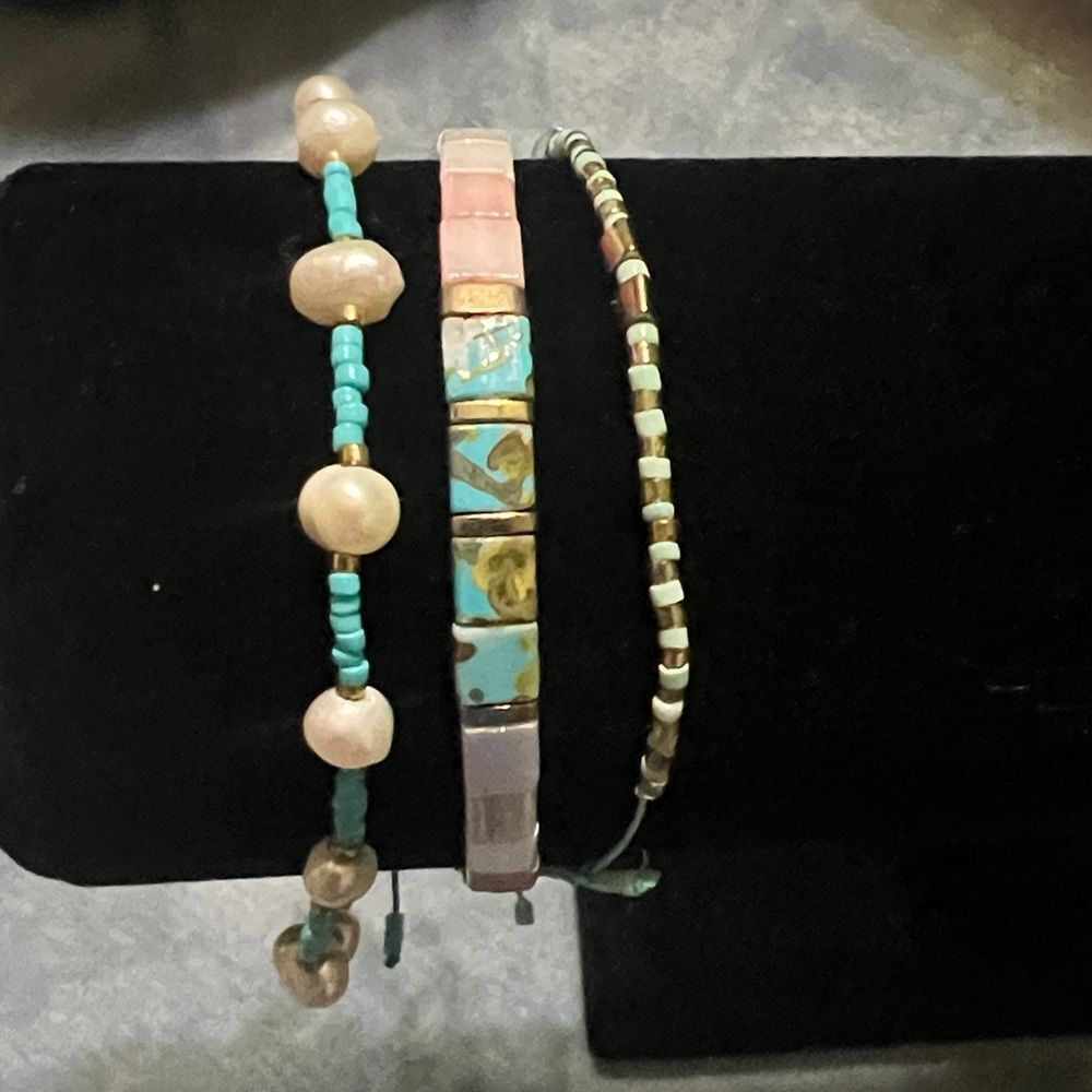 Elegant Multi-Color Beaded Bracelet Set